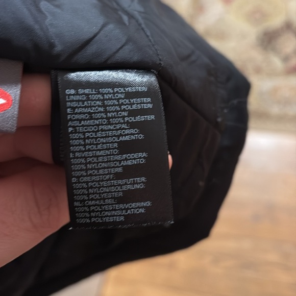 Men’s The North Face black coat - Picture 3 of 3